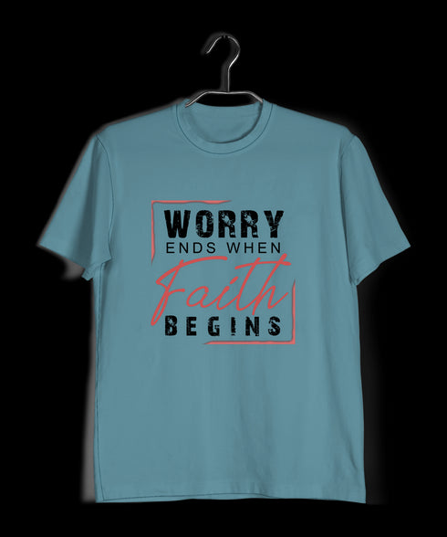 Worry ends when faith begins 2cor 5:7 Christianity Mens TShirts